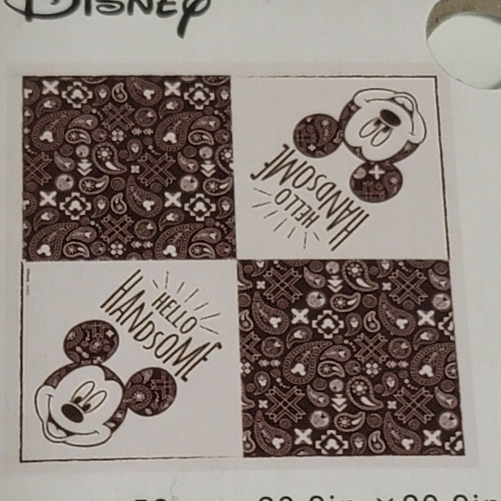 BRAND NEW: Disney Mickey Mouse "HELLO HANDSOME" Bandana